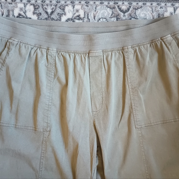 Soft Surroundings 3X Utility Cargo Pants Green Pull On Lyocell Crop Roll Tab - Picture 4 of 15